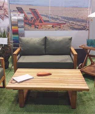 Ξύλινο Καθιστικό Εξωτερικού Χώρου με Μαξιλάρια Ξύλινο Καθιστικό Εξωτερικού Χώρου με Μαξιλάρια