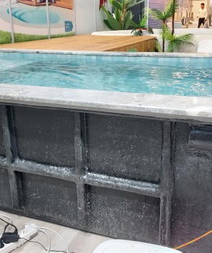 Ενσωματωμένη Πισίνα με Προκάτ Ενσωματωμένη Πισίνα με Προκάτ