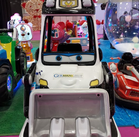 Λευκό Αυτοκινητάκι Λούνα Πάρκ Παιχνίδι με Κέρματα